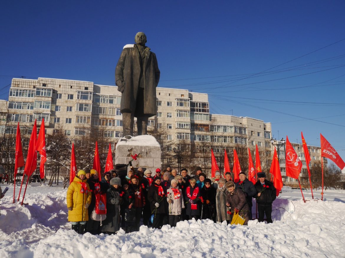 Митинг посвящённый 106 — й годовщине  Великой Октябрьской Социалистической Революции.