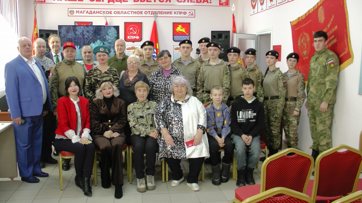 Праздничный концерт в связи с днем Красной армии и Военно-морского флота